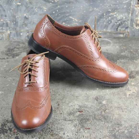 Mens Cole Haan brown leather Skylar Wingtip Oxford II Shoes, size 10